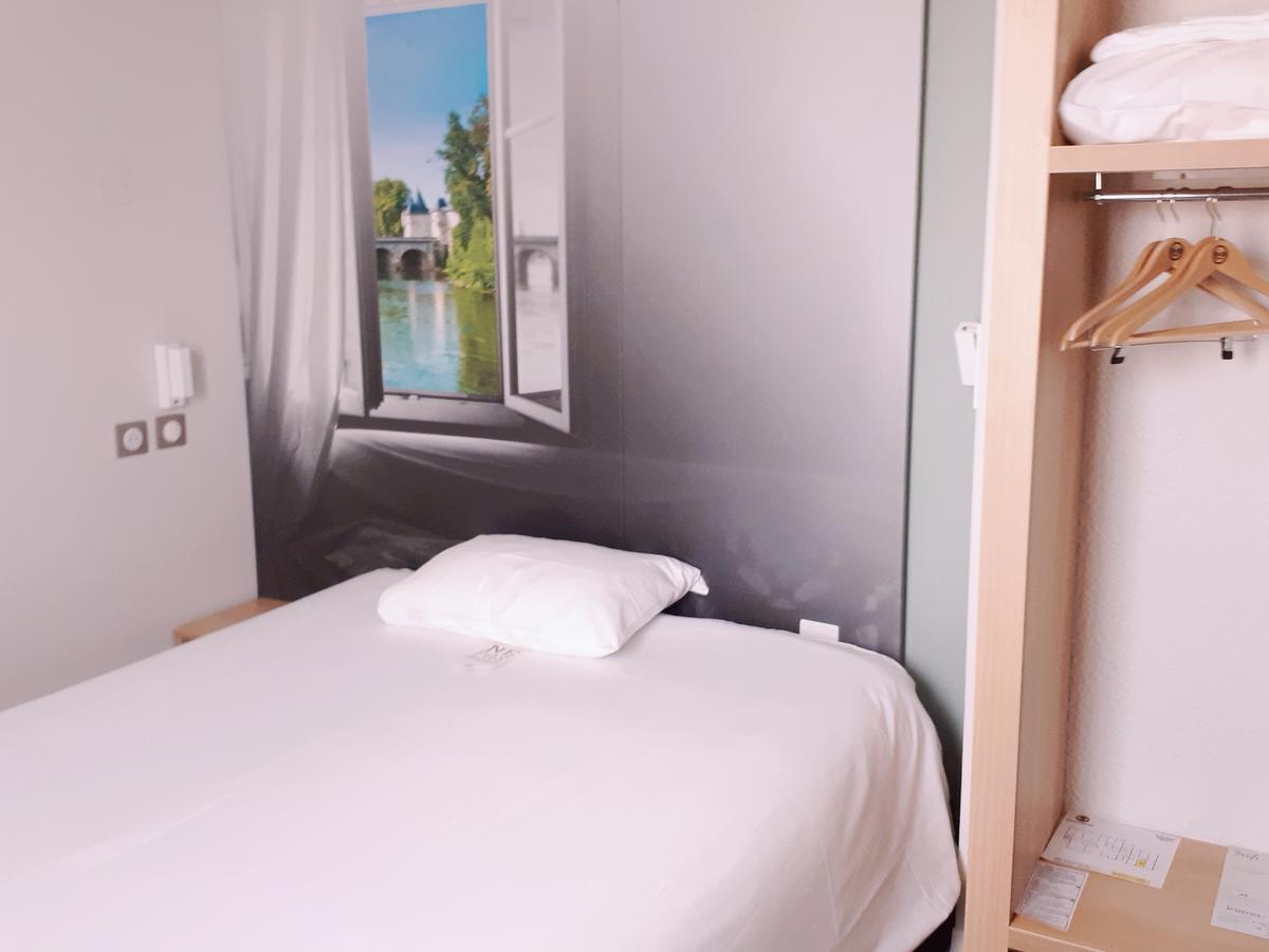B&B Hotel Шательро Екстер'єр фото