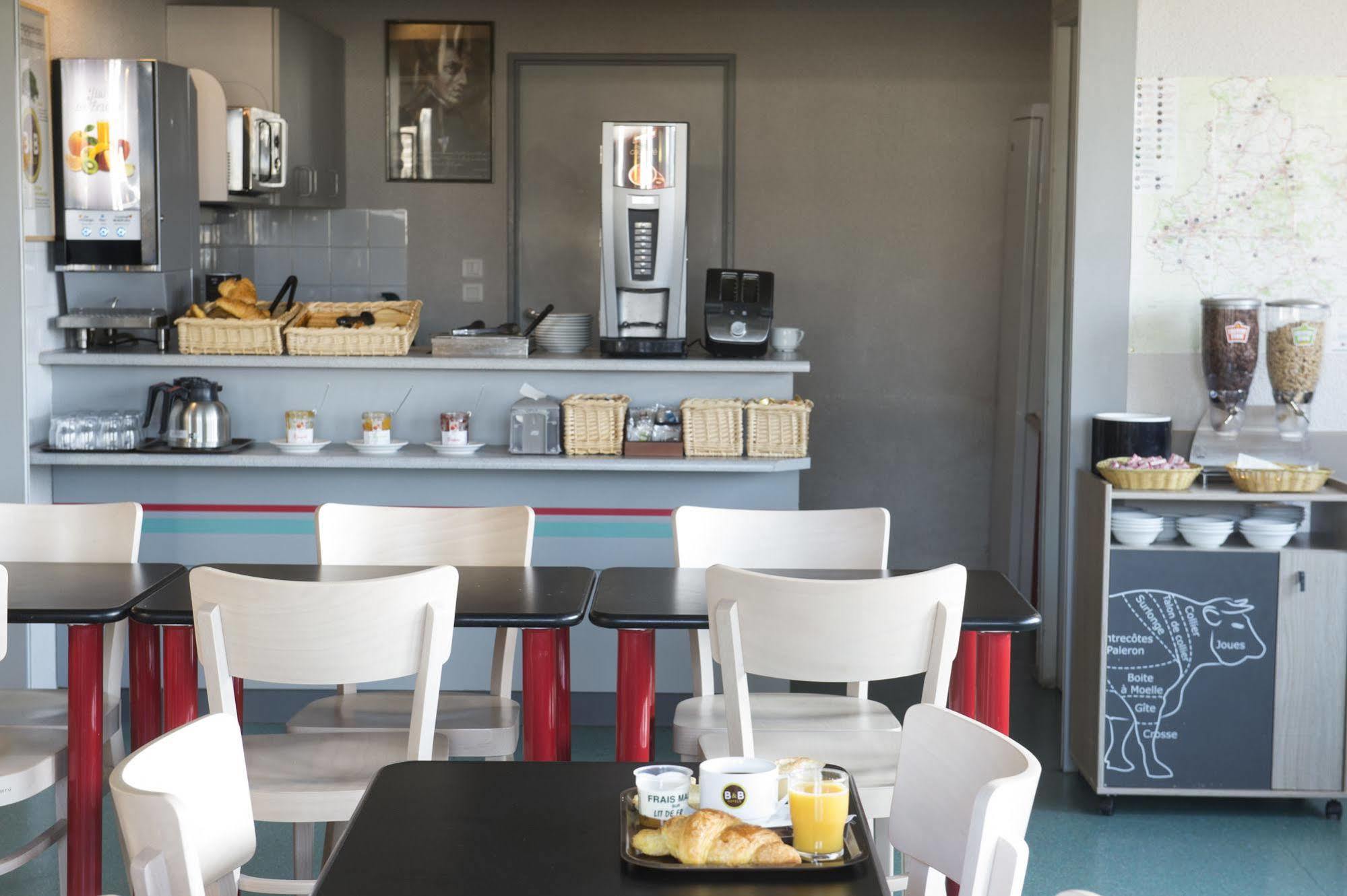 B&B Hotel Шательро Екстер'єр фото