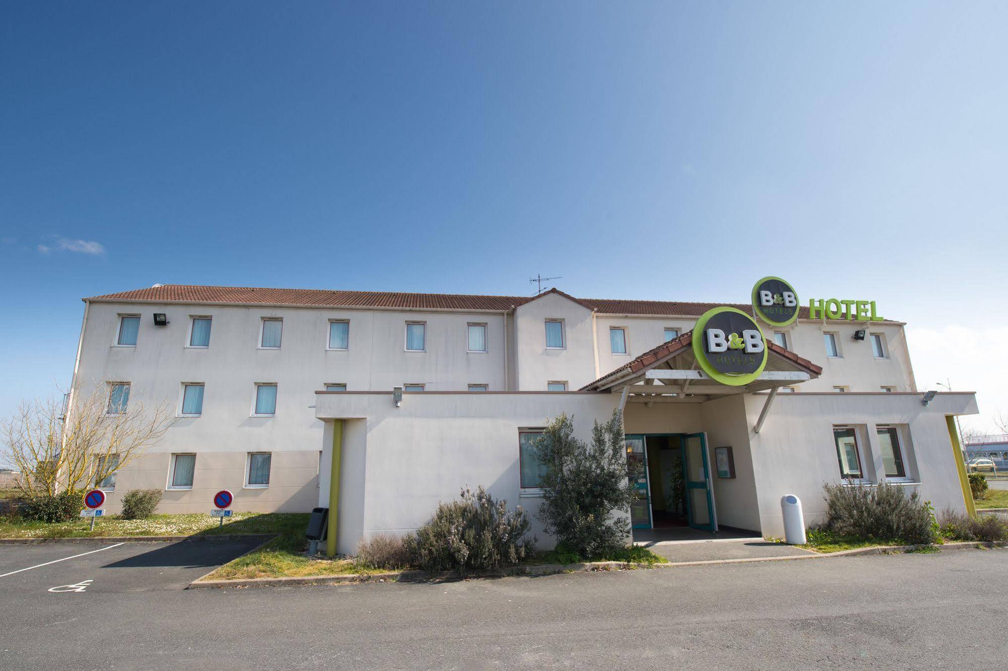 B&B Hotel Шательро Екстер'єр фото